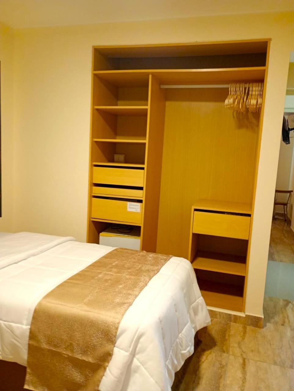 Hotel Soul Mate Inn Ліма Екстер'єр фото